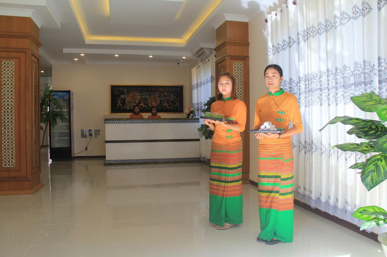The Hotel Emperor-Inle Nyaung Shwe Exterior photo